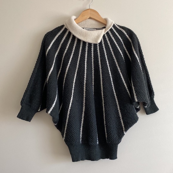 Vintage Bat Wing Sweater - Picture 2 of 5